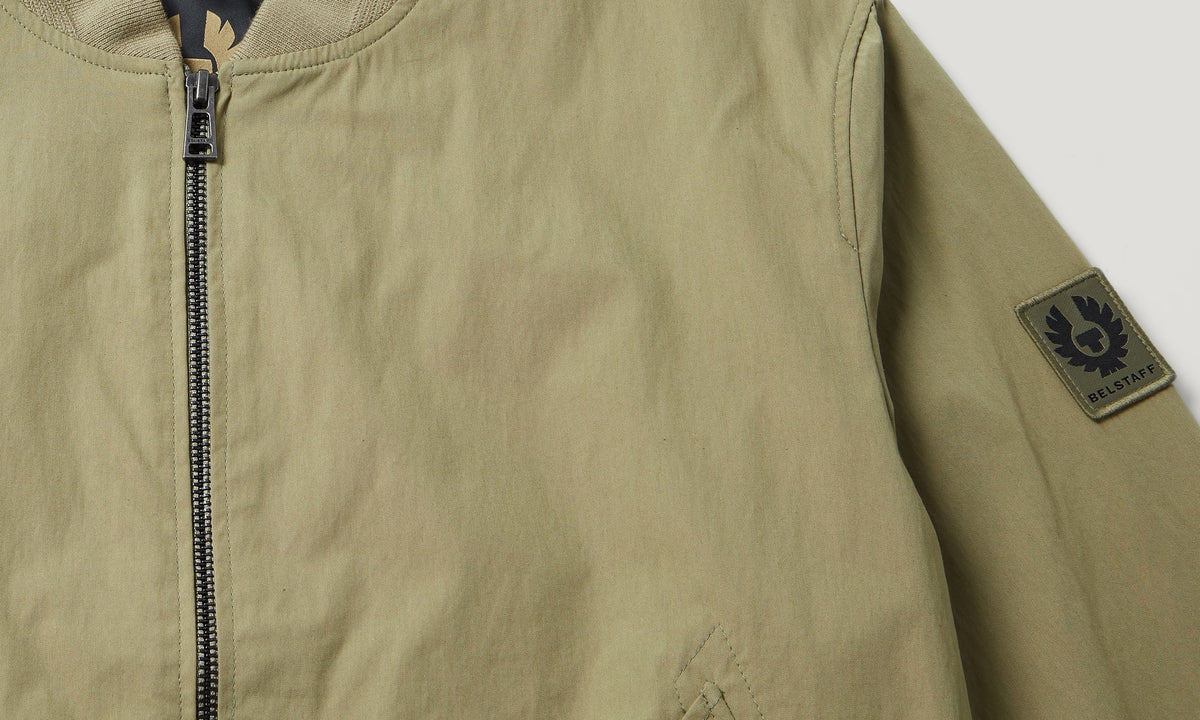 Carrier Jacket- Compact Technical Cotton Fatigue Green