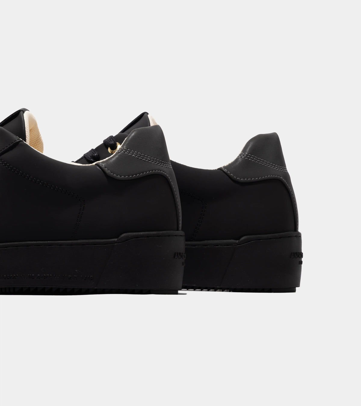 Zuma Gomma Reflective Heel - Black