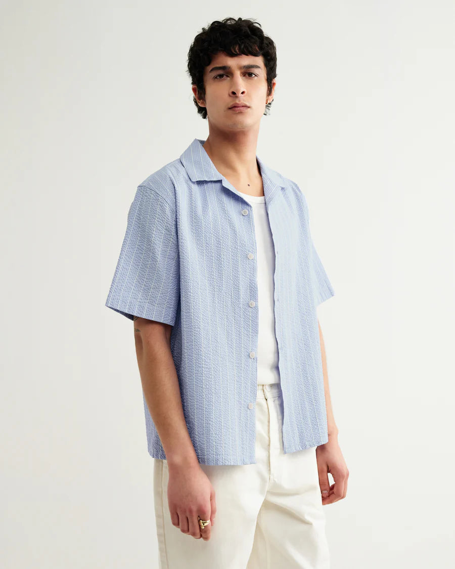 Didcot - Seersucker Stripe Short-Sleeve Shirt- Blue and Ecru